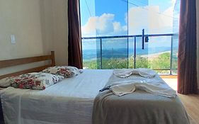 suite 01 com Varanda -Avenida Hospedagem